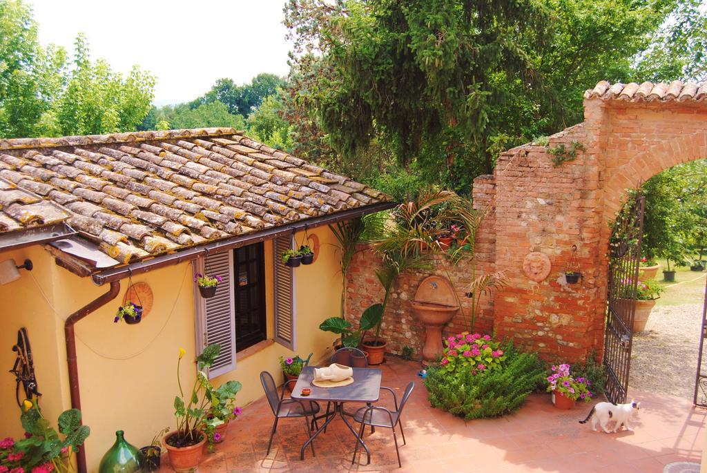 Il Colombaio, Siena -Appartamenti E Camere- 이솔라 외부 사진